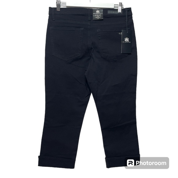 Rock & Rebublic Kendall Mid Rise Capri in Black NWT Women's Size 12 - Picture 3 of 14